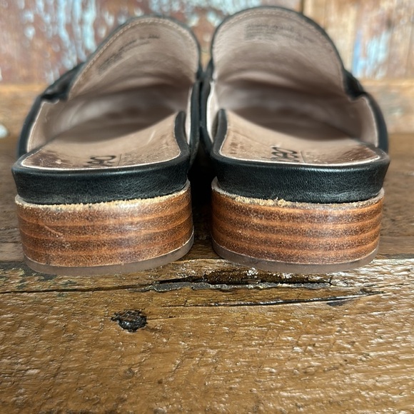 Abeo Bio System Jasmine Black Leather Slip On Loafer Mule Size 7 - Picture 7 of 8